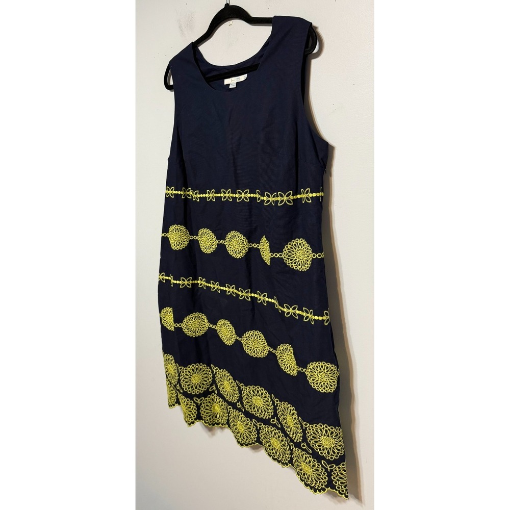 Boden Old Money Embroidered Floral Shift Dress Women Size 14 Coastal Chic Preppy - Picture 3 of 8